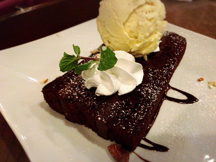 ウルフギャング・パックCafe池袋のチョコレートケーキ