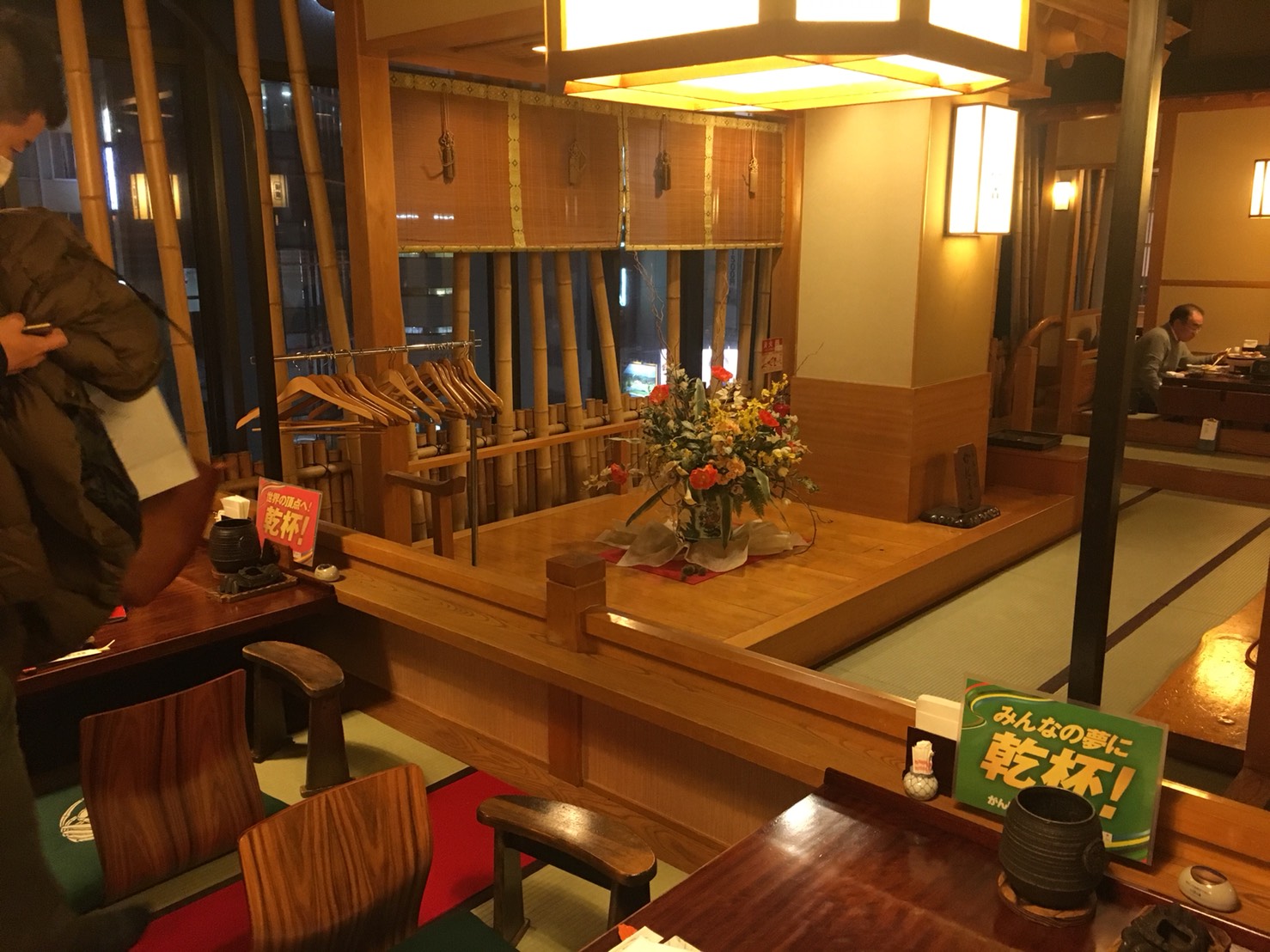 【新宿駅】はじめての「かに道楽」贅沢な蟹三昧大満足ううう!の店内3