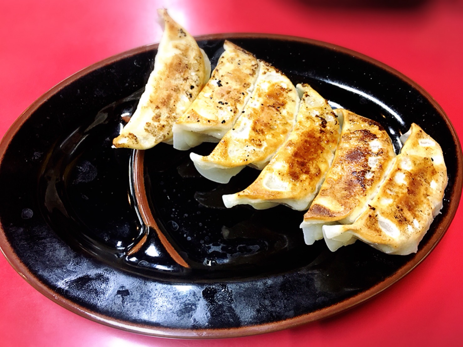 「横浜家系ラーメン 丸子家 大塚店」の餃子