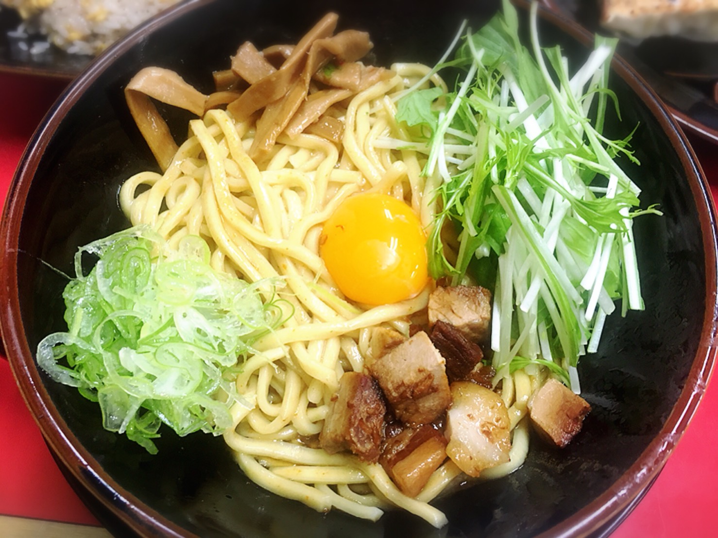 「横浜家系ラーメン 丸子家 大塚店」のまぜそば