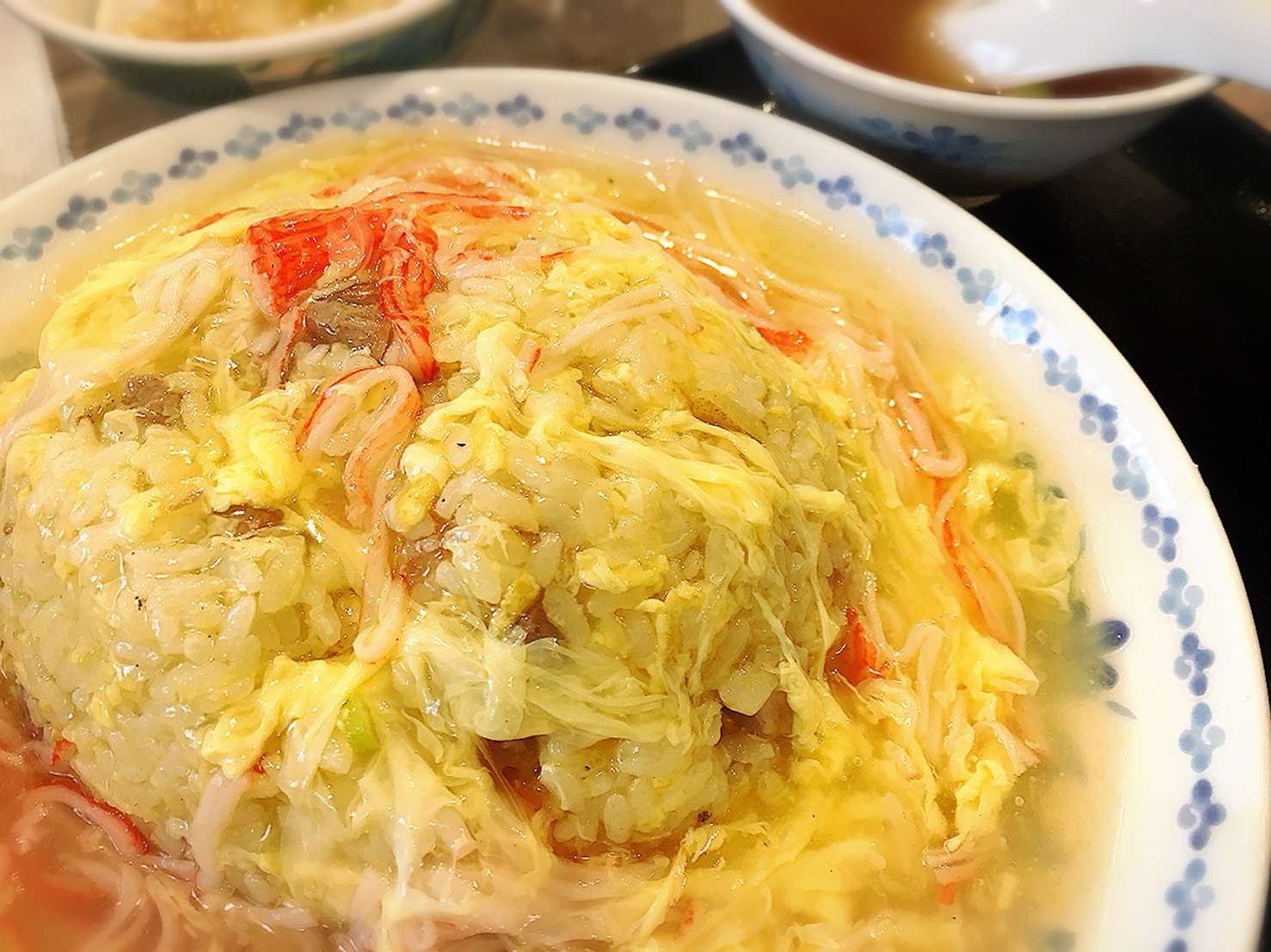 【池袋駅】餃子ファンがうなる特大激ウマ餃子を「開楽」での追記:玉子あんかけチャーハン