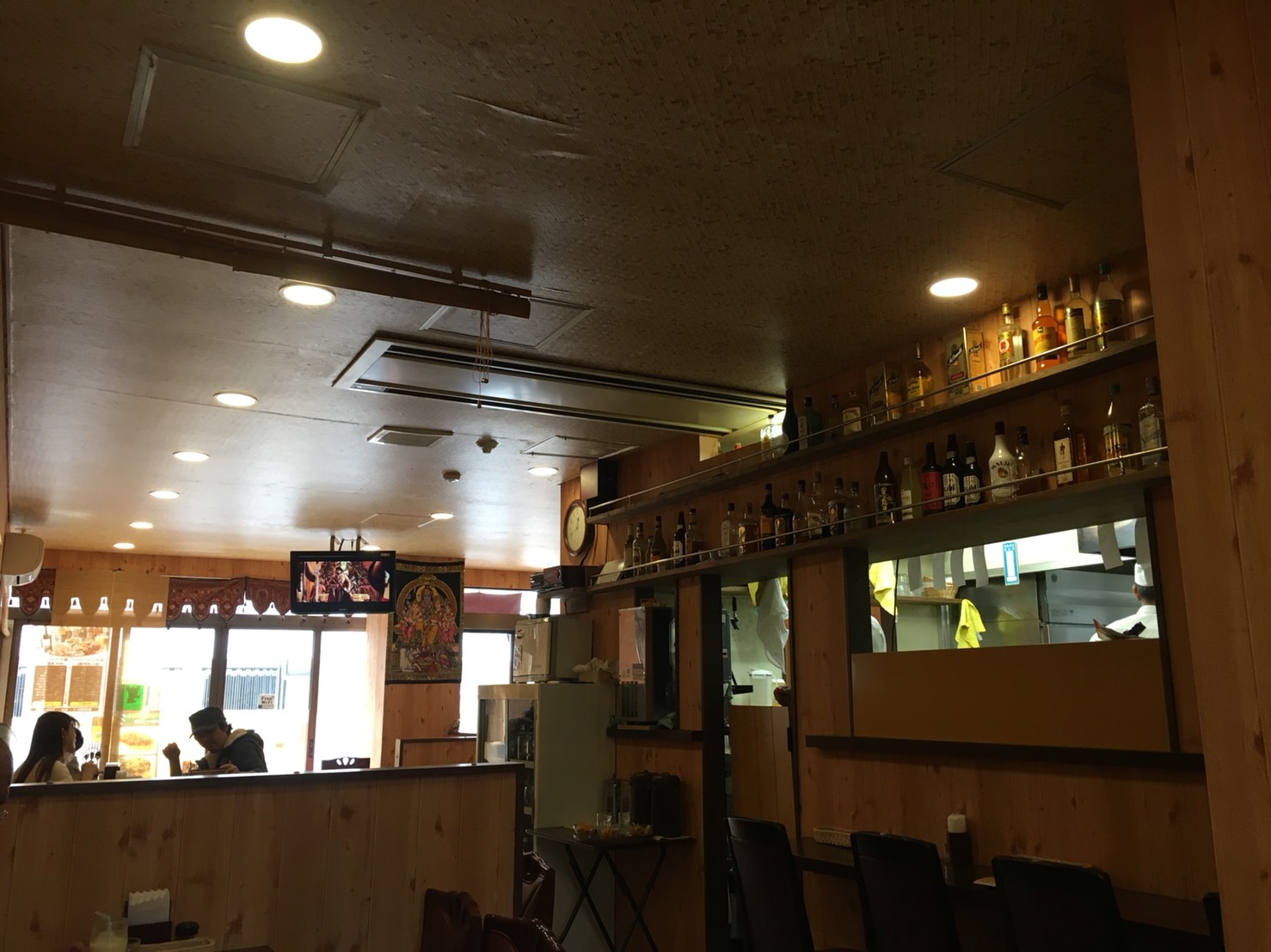 【大塚駅】インドカレー人気店「リトルムンバイ」インスタでお得の店内