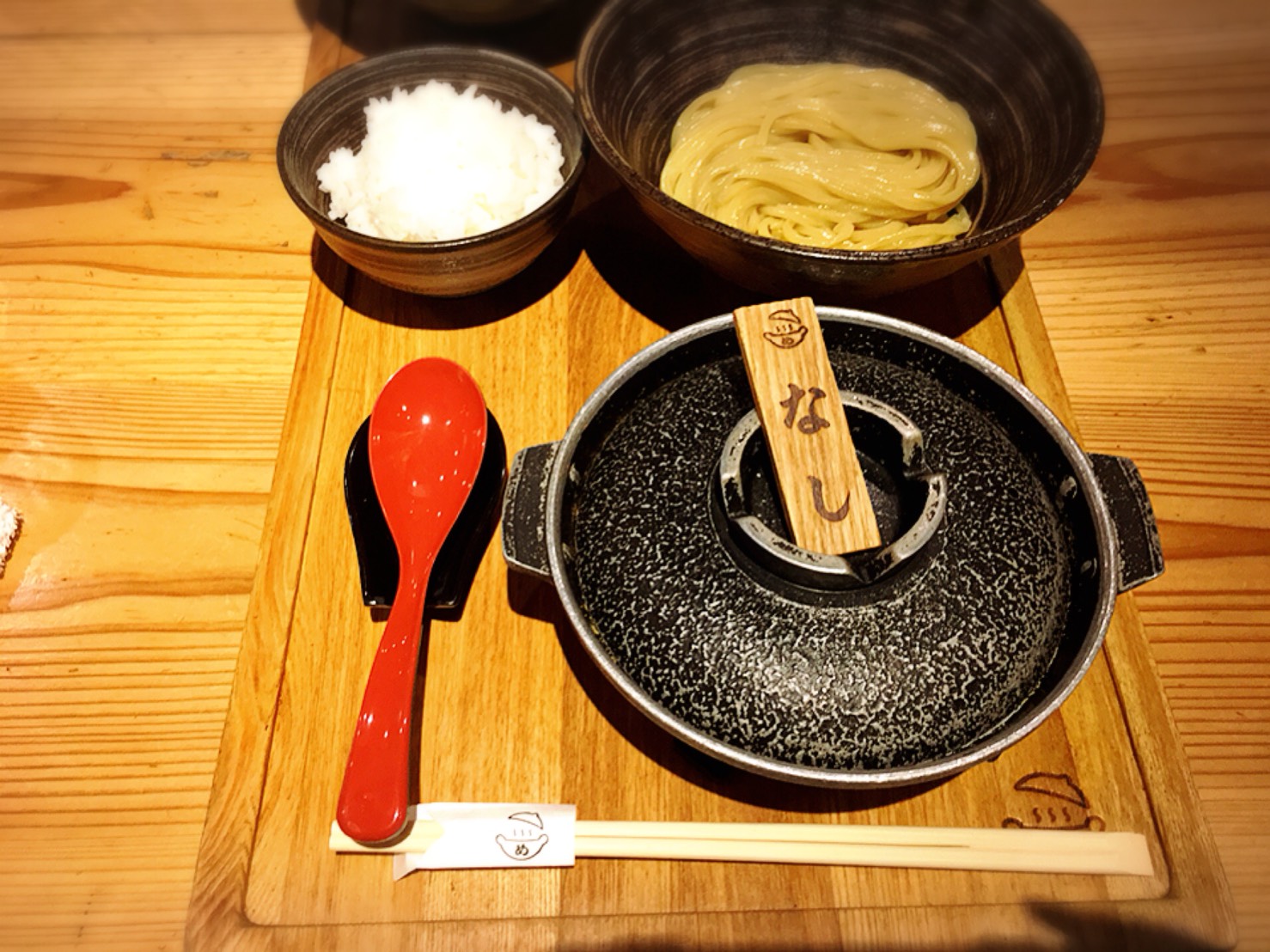 【池袋駅】「元祖めんたい煮込みつけ麺」深夜でも満腹御礼の元祖めんたい煮込みつけ麺