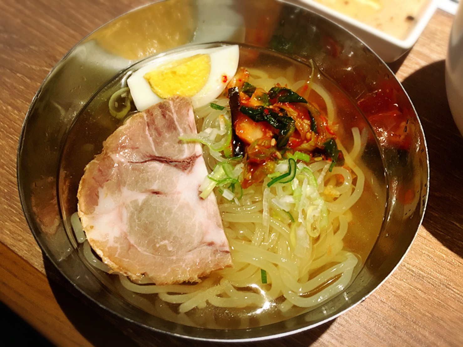 【池袋駅】激おすすめ「焼肉叙庵 サンシャインイン60通り店」のミニ冷麺