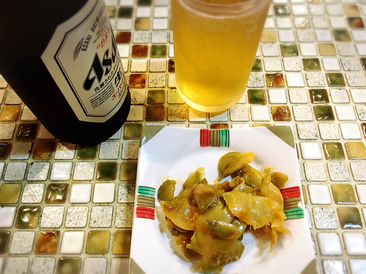 【大塚駅】新発見!美味しい焼売を堪能しよう!「野田焼売店 大塚店」のお通しとビール