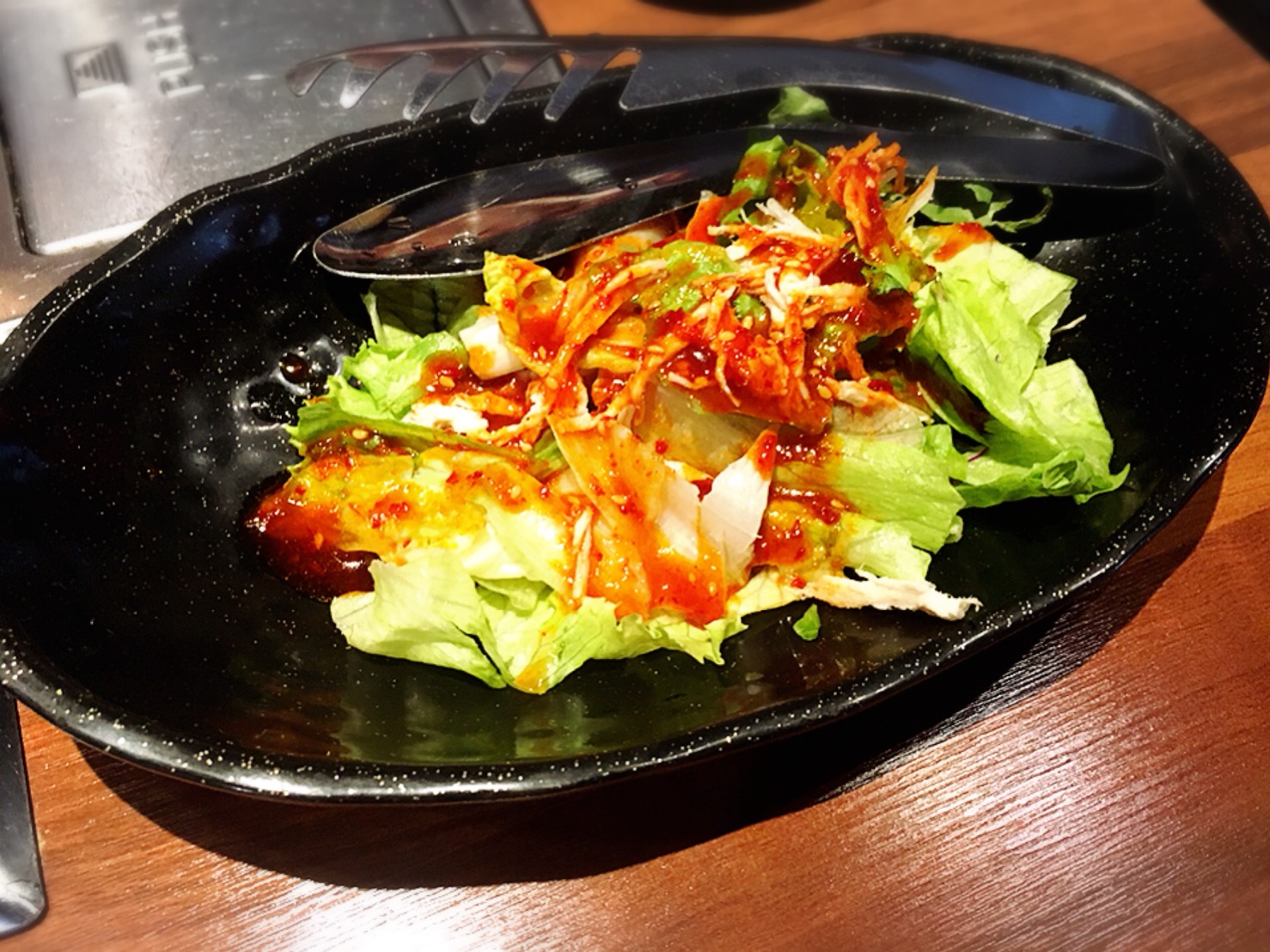 【池袋駅】満腹に食べまくりたいひと向け「Donchuya 池袋東口店」の日替わりサラダ