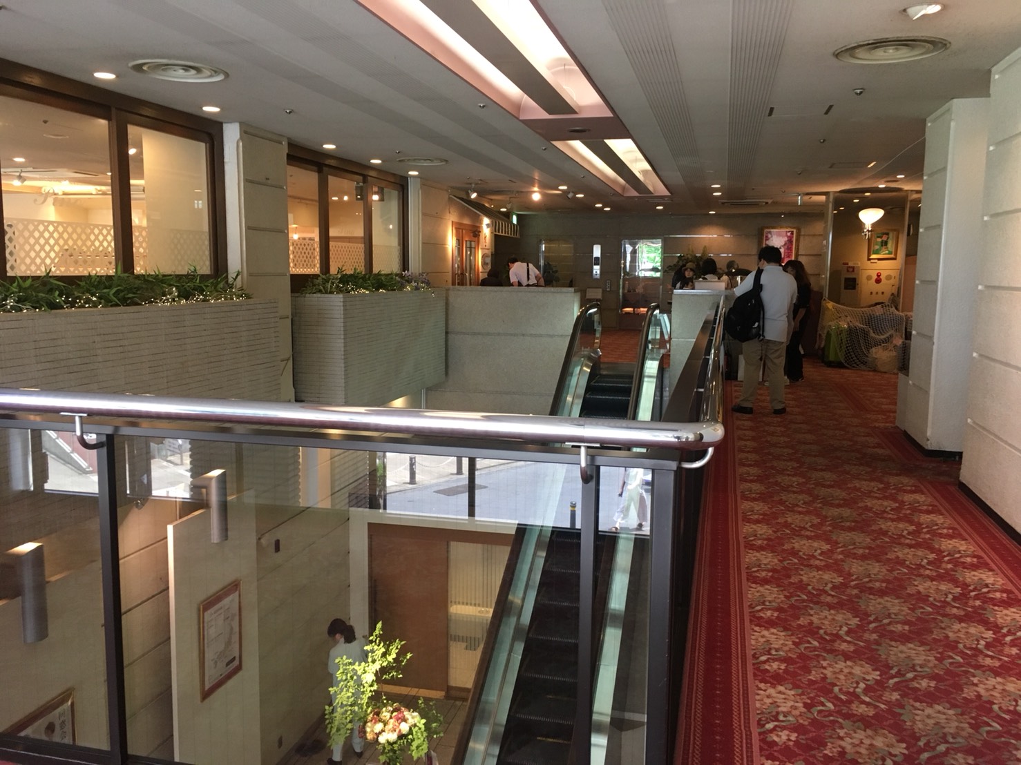 【池袋駅】超人気ビュッフェ池袋最強はここ?レストラン「ピノ」の第一インのロビー