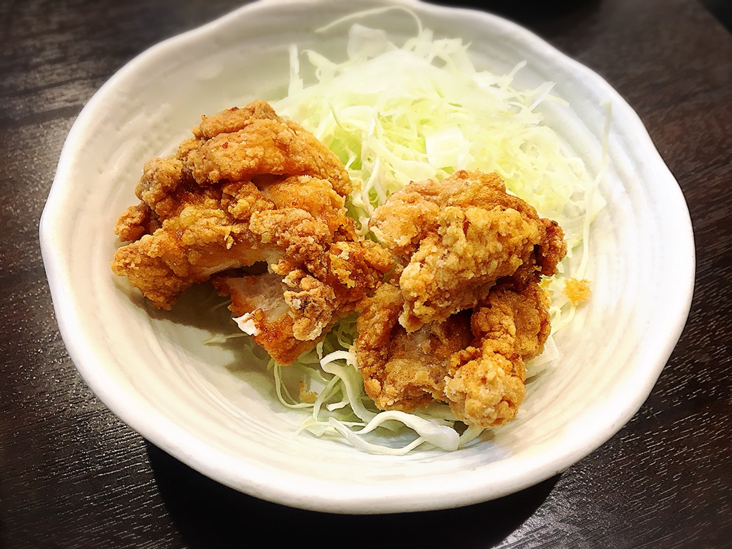 【巣鴨駅】いつでも安心のやさしい味「ときわ食堂 駅前店」のから揚げ