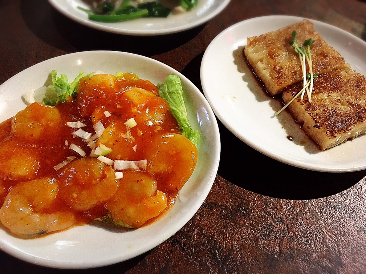 【池袋駅】飲茶専門店で中国・台湾料理が食べ放題2500円「 中国茶館」のエビチリと大根もち
