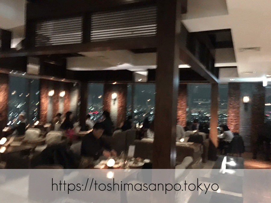 【池袋駅】59Fの夜景!ハワイアン「ジンジャーズビーチ サンシャイン」の店内
