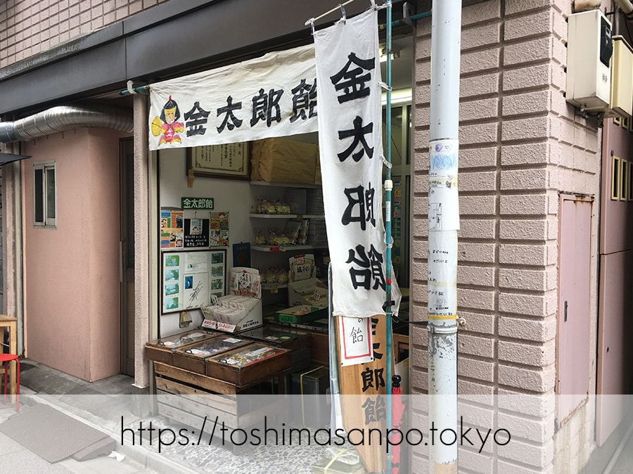 【根津駅】「根津神社」で満開「文京つつじまつり」5月6日まで開催中。「八重垣煎餅」でつつじ煎餅をお土産に♪の根津駅から根津神社までの間にあるお店