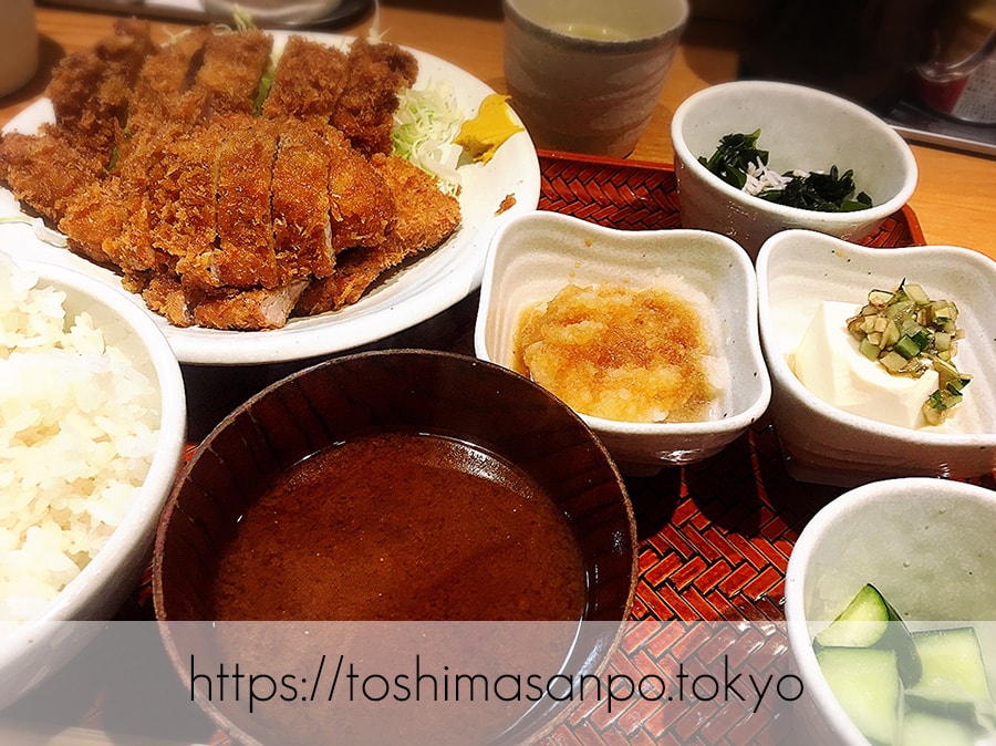 【池袋駅】とんかつは飲み物か確かめてみたけど、飲み物ではない!コスパ高すぎ「とんかつは飲み物。」の濃厚とんかつ1.5倍定食