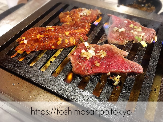 【大塚駅】独特な下味のお肉がなるほど美味しい!終戦のヤミ市から続く老舗焼肉「とらじ亭」の焼肉2