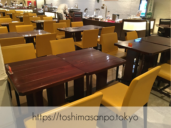 【池袋駅】サンシャインシティプリンスホテルのビュッフェ知ってる?気兼ねなく入れる「レストラン バイエルン」の店内