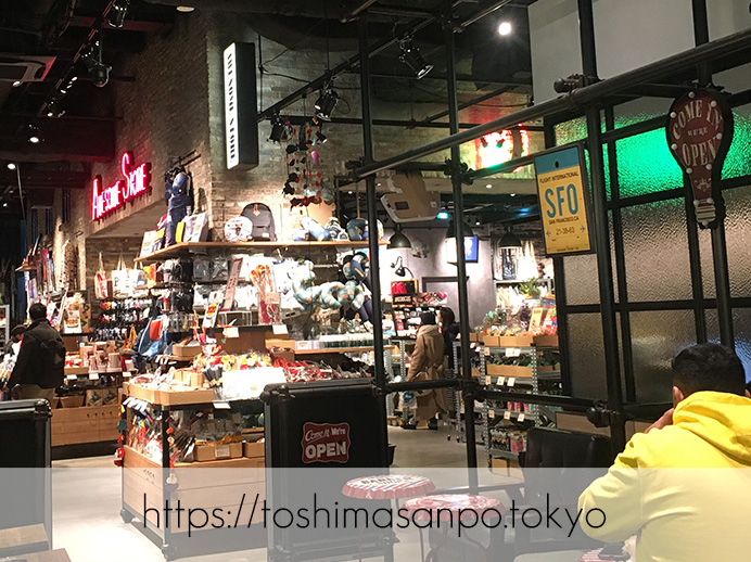 【池袋駅】池袋のオシャレスポット新名所!352円均一ベーグルかわいい♡「オーサムストア&カフェ」の店内3
